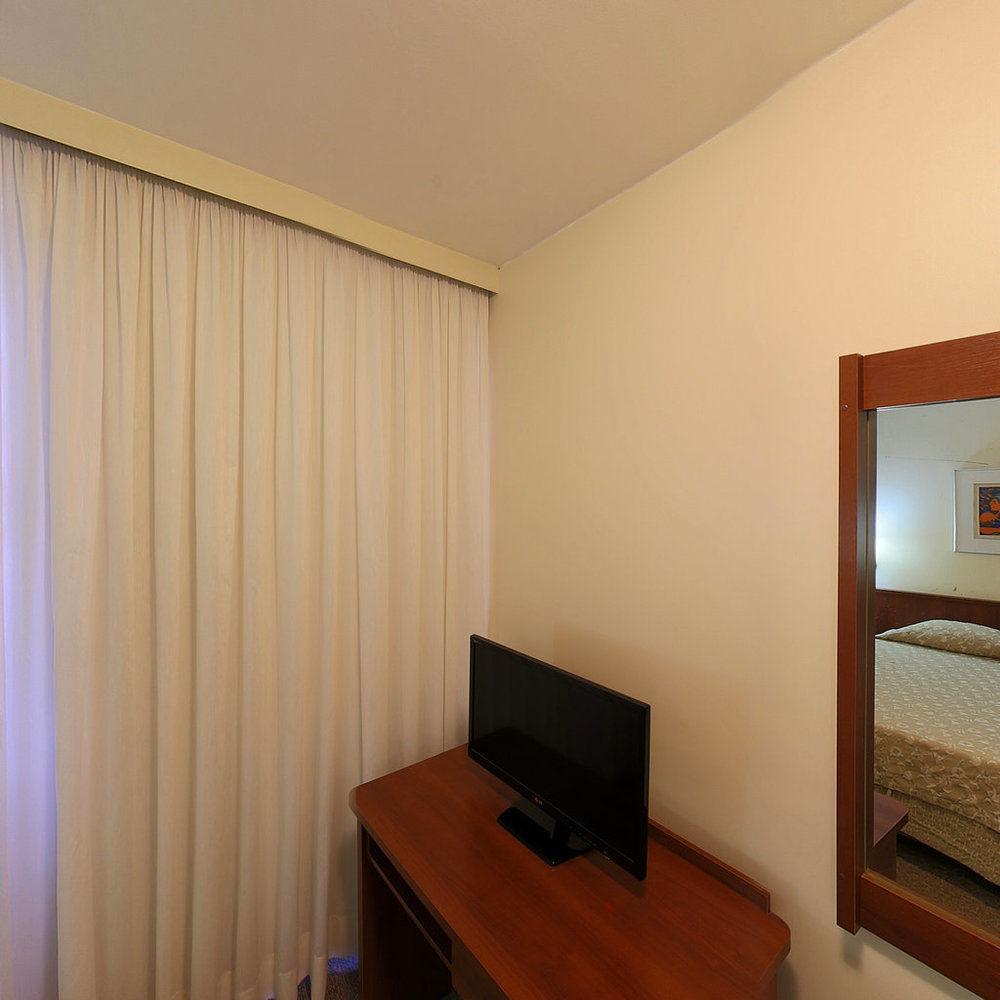 Aracoara Hotel Бразилиа Экстерьер фото